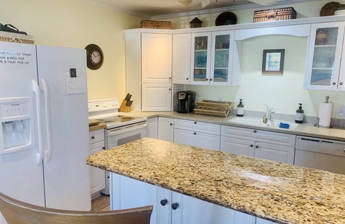 Wrightsville Beach Casa | Tranquil Wrightsville Beach Cottage 200 yardas de la arena !!!
