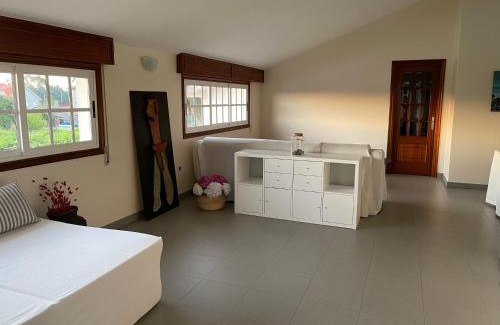 Buezas Casa | Tranquilidad con piscina en Casa Nantes en Sanxenxo