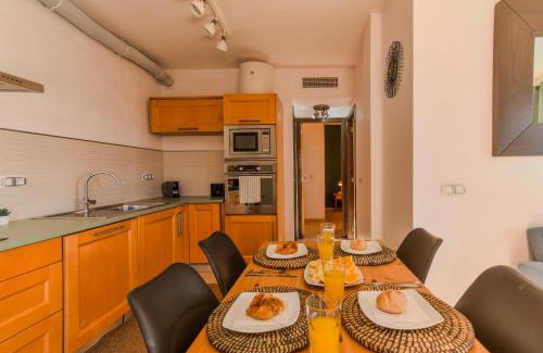 Los Geraeos Apartamento | Tranquilidad con vistas únicas, Piscina y Wifi - By Aloha Palma