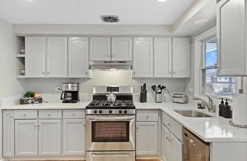 Wasco Casa | Tranquility 4BR, 2BA