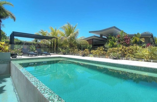Port Douglas Casa | Tranquility by the Lake - Casa de vacaciones de lujo Port Douglas