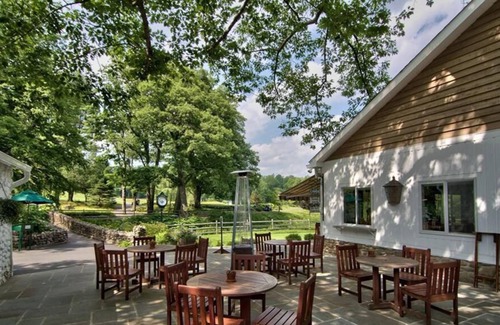 Buck Hill Falls Casa | Tranquility Cottage in Darling Buck Hill Falls