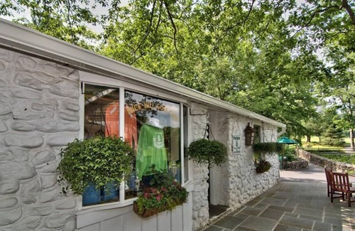 Buck Hill Falls Casa | Tranquility Cottage in Darling Buck Hill Falls
