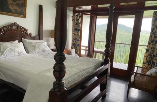 Jack's Hill Cama Y Desayuno | Tranquility Estate