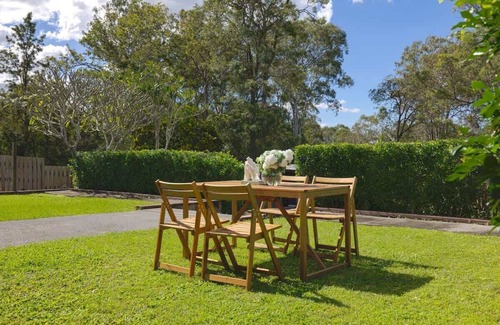 Bethania Casa | Stargaze&Soak Private Retreat Park-front Mins to Logan Hospital