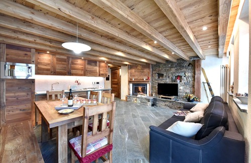 Valtournenche Apartamento | TRANQUILLO E ROMANTICO