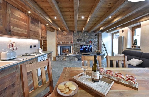 Valtournenche Apartamento | TRANQUILLO E ROMANTICO