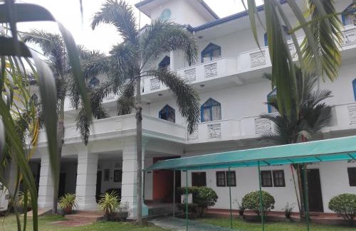 Andiambalama Hotel | Transit Budget Hotel