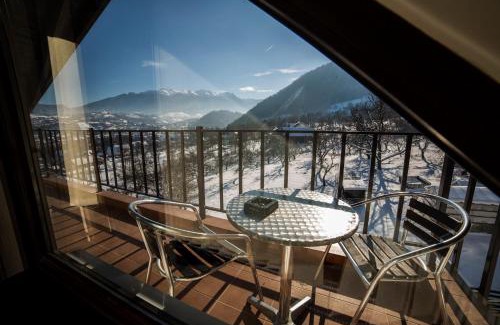Bran Hotel | Transylvanian Inn