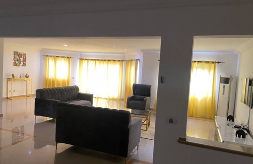 Teshie Casa | Trassaco Valley 5 Bedrooms mansion