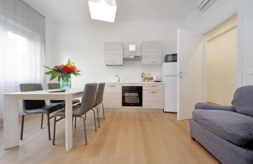 Gianicolense Apartamento | Trastevere 3 apartamento A by Flatinrome