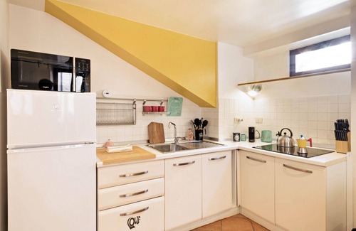 Trastevere Apartamento | TrastevereHome - Secret Balcony in the Heart of Rome Trastevere