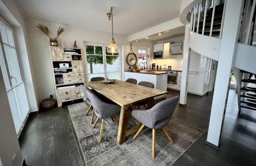 Olpenitz Casa | Traumferienhaus Sliminde by Seeblick Ferien ORO, direkte Wasserlage E-Säule 6 Pers