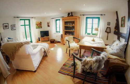 Hosterwitz Apartamento | Traumhaftes Elb-Chalet