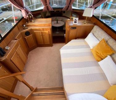 Bad Saarow Alquiler De Eote | TraumZeitBoot Amavida Yacht auf dem Scharmützelsee Bad Saarow