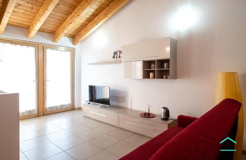 Travedona-Monate Apartamento | Travedona Loft by lake Ixihome