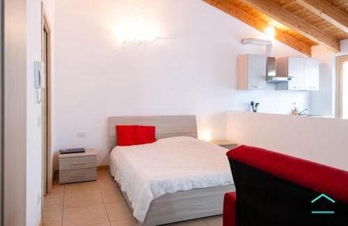 Travedona-Monate Apartamento | Travedona Loft by lake Ixihome