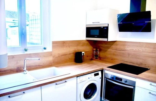 Sens Cama Y Desayuno | Travel Paris Shared Accommodation