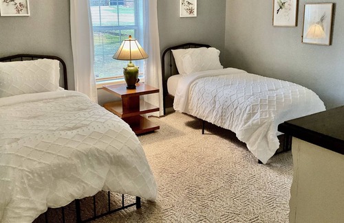 Batesville Casa | Travel with Comfort and Convenience. Relax in this Newly Renovated Home.