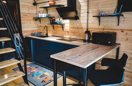 Gergeti Cabaña | Traveler's Cottage in Kazbegi
