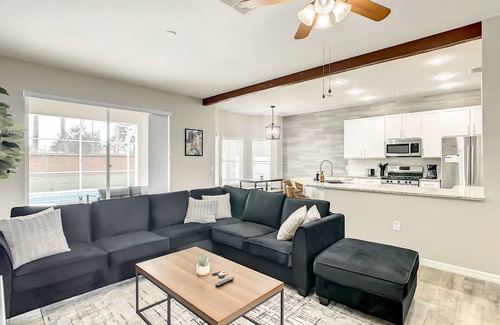 Crescent Lakes Casa | Traveler's Dream - Pool, Games, Disney+