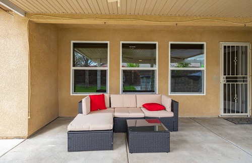 Pumpkin Center Casa | Traveling Professionals
