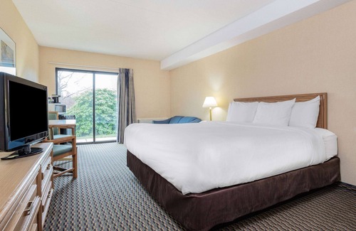 Bridgewater Hotel | Travelodge by Wyndham Bridgewater