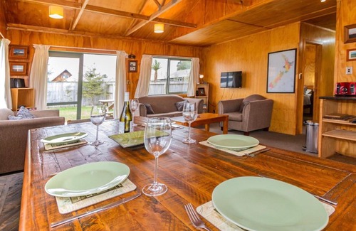 National Park Village Casa | Traverse Cabin - National Park Holiday Home