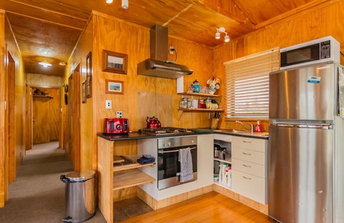 National Park Village Casa | Traverse Cabin - National Park Holiday Home