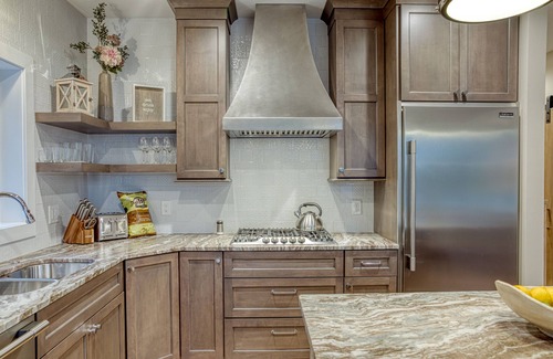 Mayfield Casa | Traverse City Lakemore Resort, New Luxury Lakefront Home on Arbutus Lake