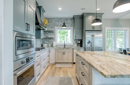 Mayfield Casa | Traverse City Lakemore Resort, New Luxury Lakefront Home on Arbutus Lake