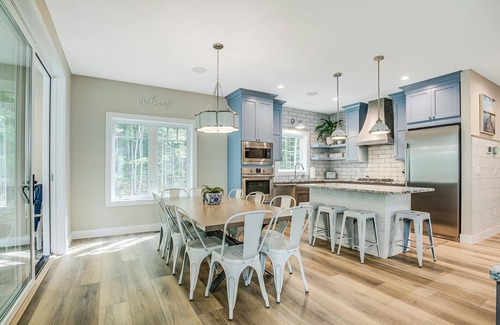 Mayfield Casa | Traverse City Lakemore Resort, New Luxury Lakefront Home on Arbutus Lake