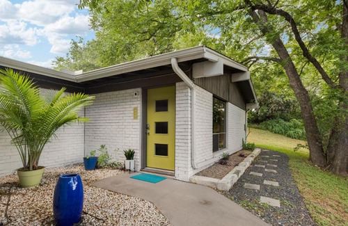South River City Casa | Travis Heights Modern I