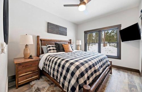 Lead Casa | Trax N Trailz Lodge
