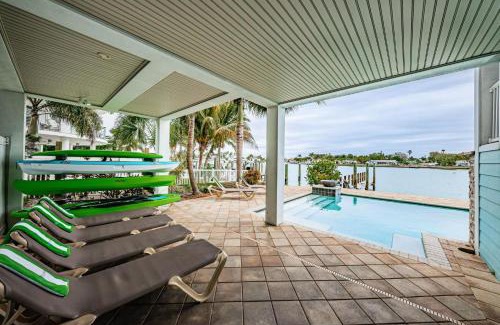 Treasure Island Casa | Treasure Trove Mermaids Cove