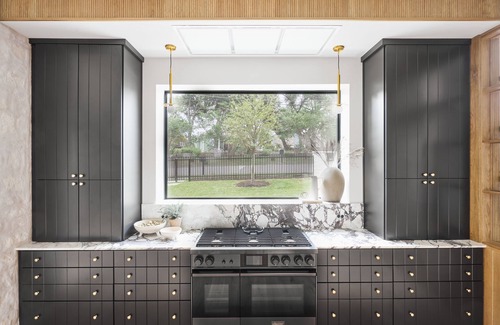 Riverside Casa | Treaty Oak Manor by Lux Tiny Resorts