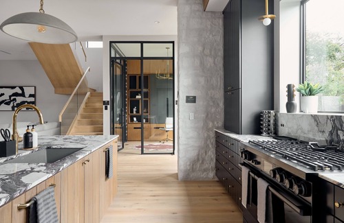 Riverside Casa | Treaty Oak Manor by Lux Tiny Resorts