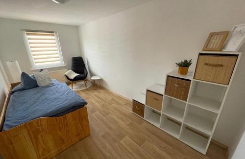 Zachow Apartamento | Trebelsee 2 Monteur- und Ferienwohnung