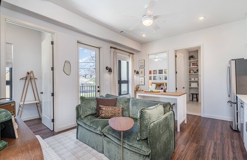 Edgehill Casa | Treble Maker -Rooftop Lounge - Pool - In Music Row