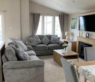 Porthcawl Casa | Trecco Bay - Holiday Accommodation 13175