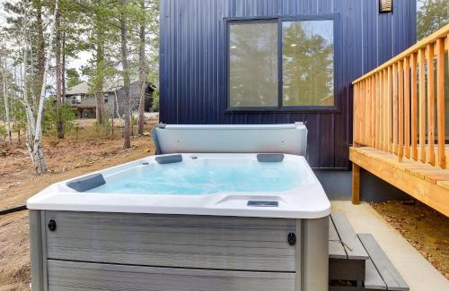 Deadwood Casa | Tree House A-Frame Cabin at Powder House Pass
