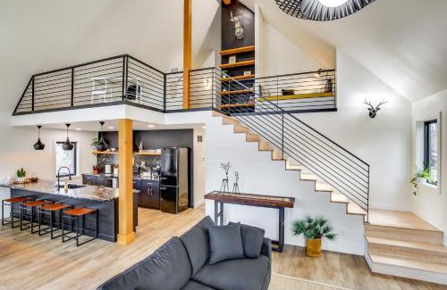 Deadwood Casa | Tree House A-Frame Cabin at Powder House Pass