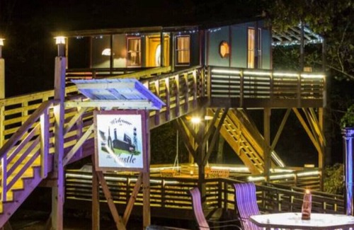 Stanardsville Cabina | Tree House at White Lotus Eco Spa Retreat