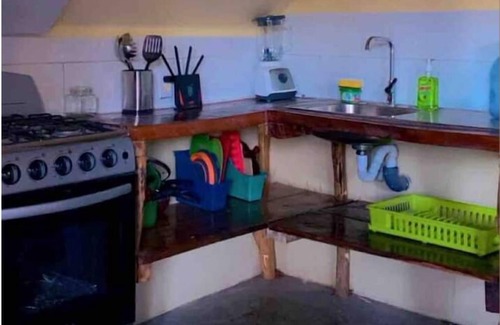 San Juan del Sur Cabina | Tree House. Playa Maderas, San Jun del Sur. a 8 minutos de la playa