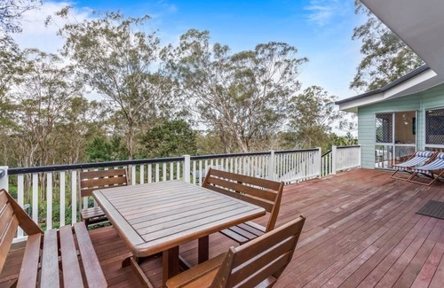 Middle Ridge Casa | Tree House Toowoomba - Peace & Quiet in tree tops