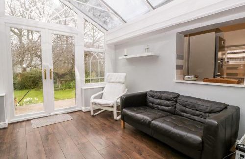 Glastonbury Casa | Tree of Life House, Number 27 Bere Lane