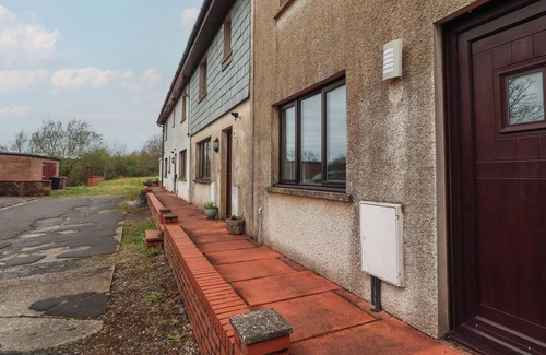 Cleator Moor Cabaña | TREE VIEW, pet friendly in Cleator Moor