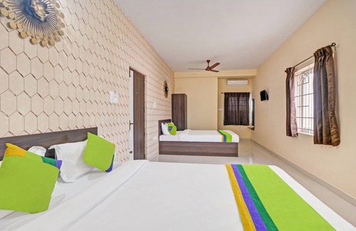 Coimbatore Casa | Treebo Everest Residency Tidel Park