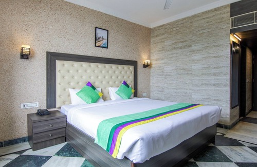 Jammu Hotel | Treebo Trinetar International