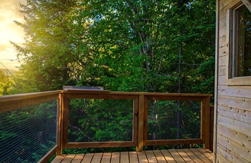 Saint-Faustin-Lac-Carre Casa | Treehouse #17 | The Cliff house